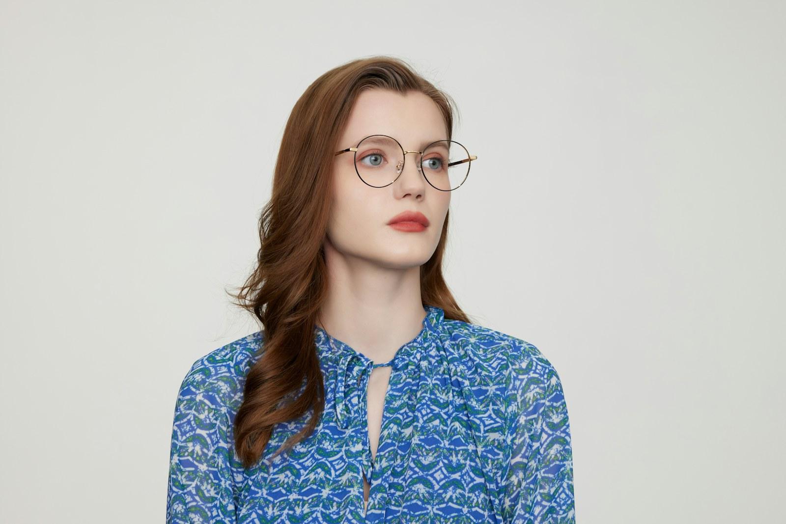 Eyeglasses